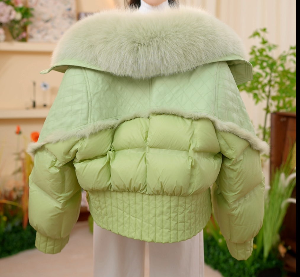 TT-2025新款大毛领高级加厚冬季新款羽绒服