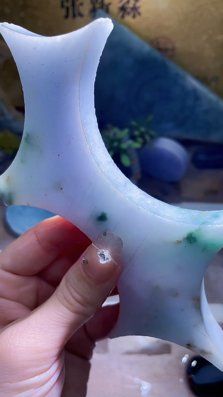 未镶嵌挂件翡翠小梦90