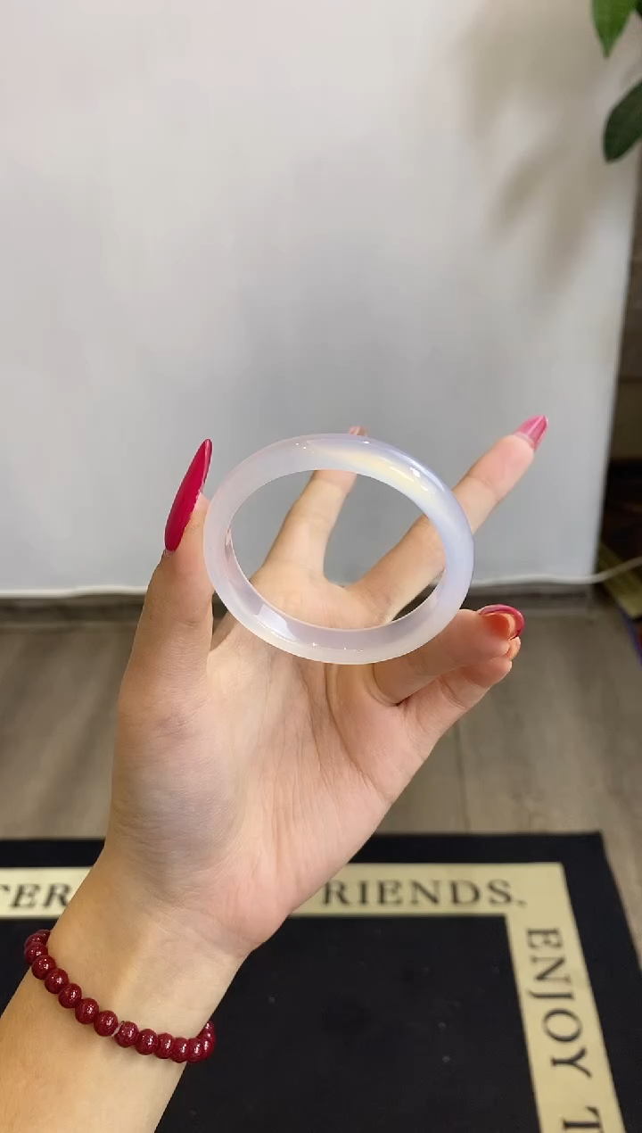 【闪购商品】玛瑙/玉髓手镯未镶嵌130