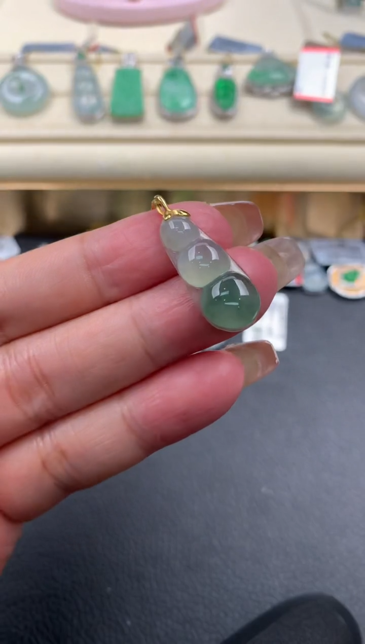 【闪购商品】翡翠颈饰18K金镶嵌Q127       