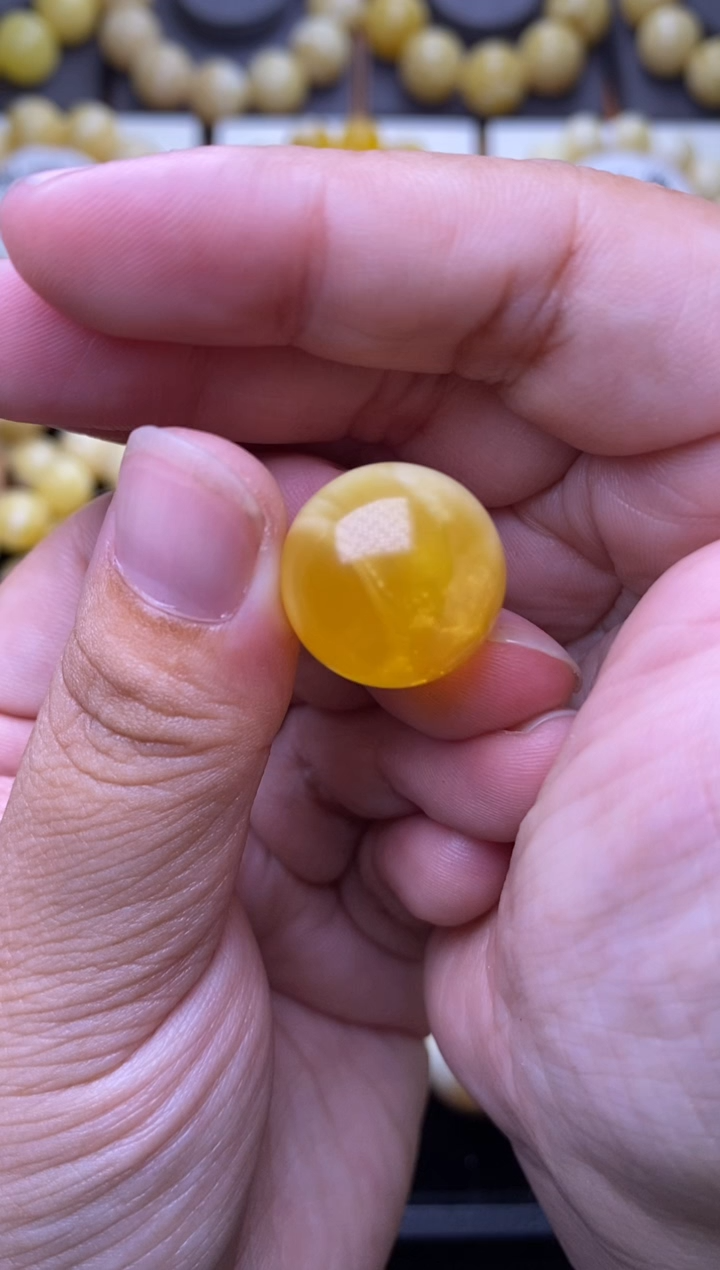 裸石琥珀未镶嵌大小姐珠宝严选170