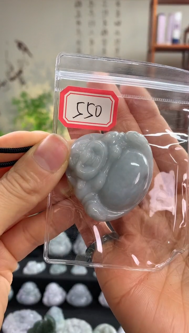 【闪购商品】翡翠颈饰未镶嵌佛公550