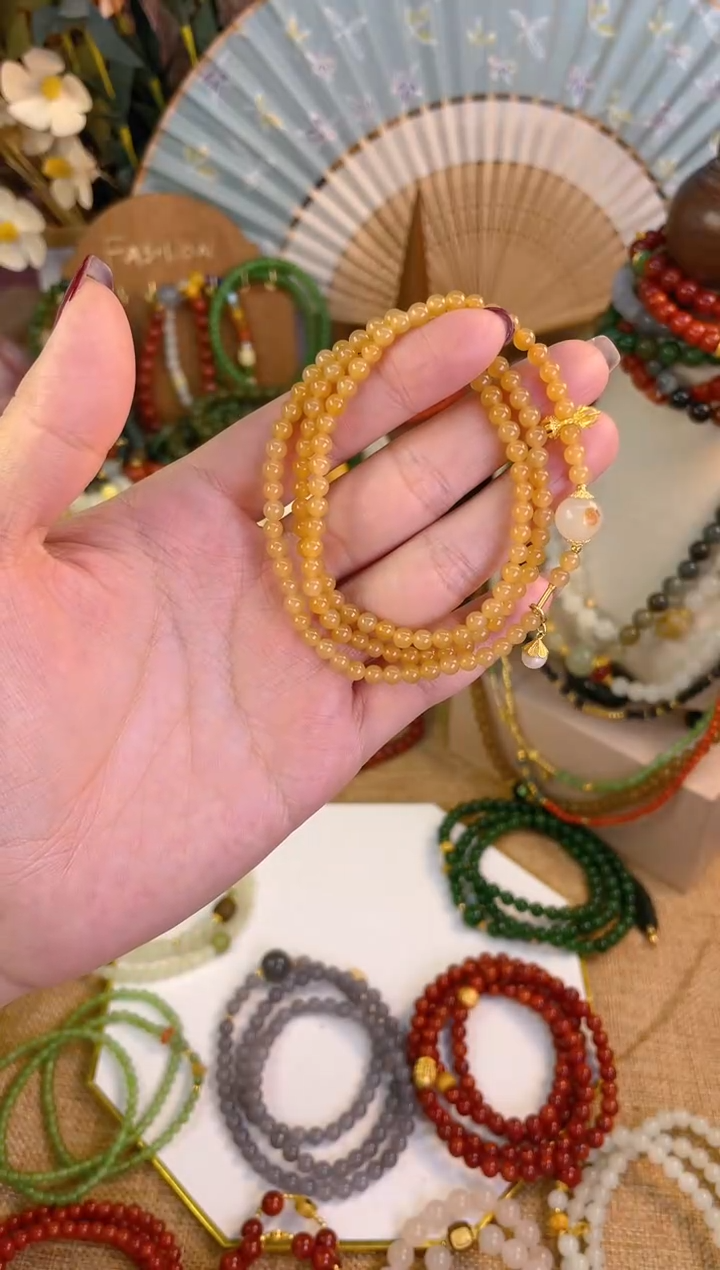 【闪购商品】和田玉三圈18K金镶嵌糖玉