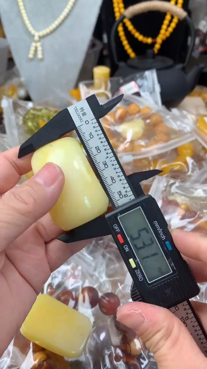 【闪购商品】时尚摆件密胺瓷片密胺瓷片2002