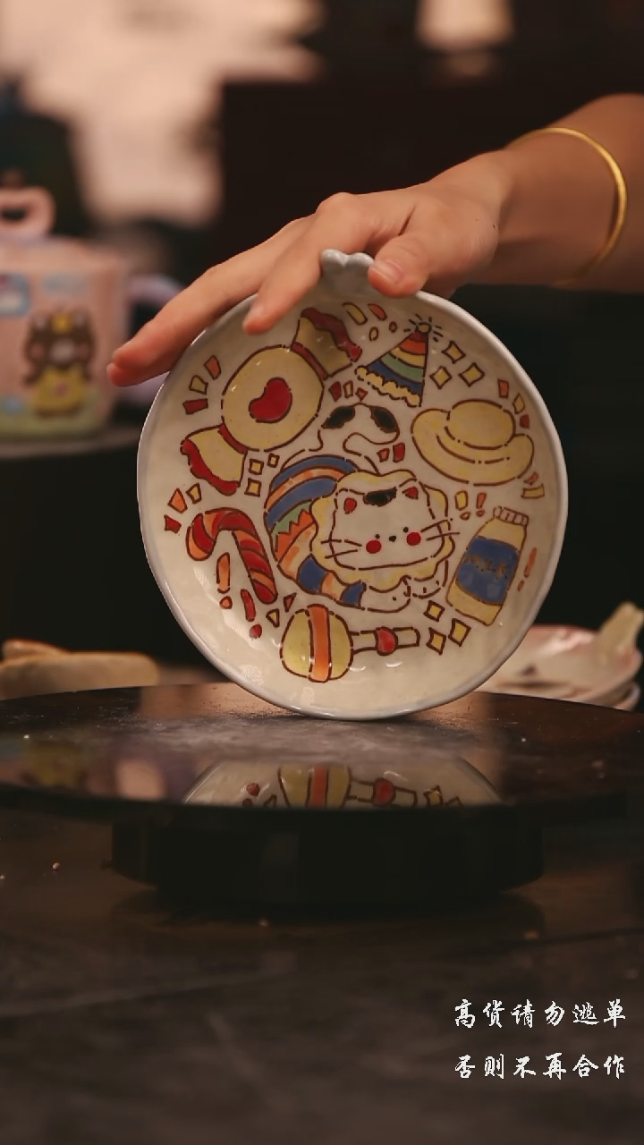 陶瓷景德镇可爱设计师款陶瓷