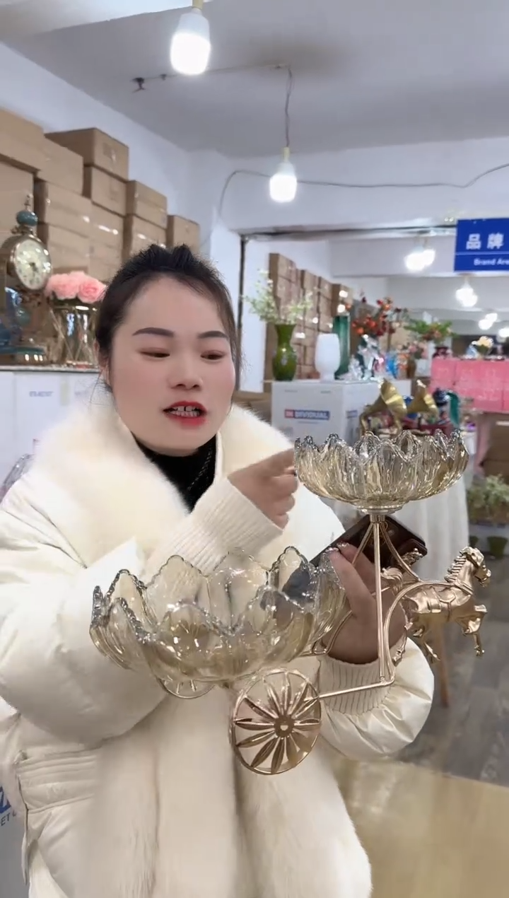 【闪购商品】无铅玻璃甄选花器-i-早6