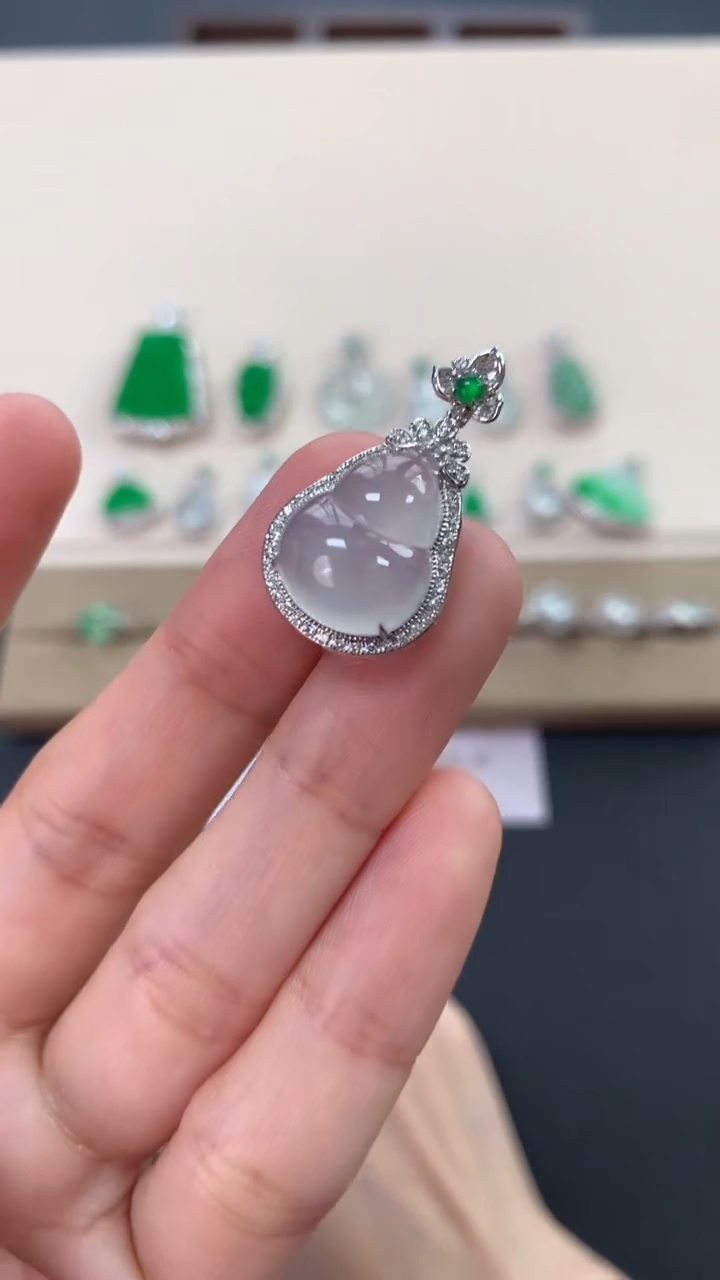 【闪购商品】翡翠18K金镶嵌吊坠(不含链)葫芦4980