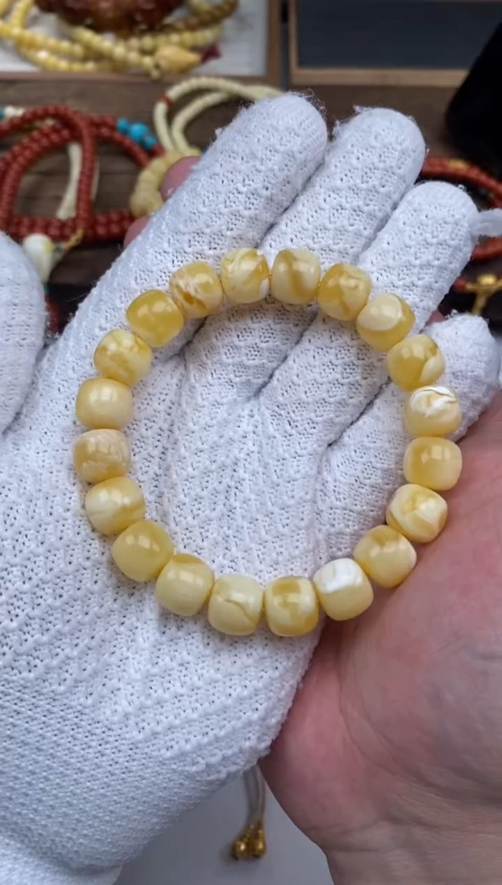 【闪购商品】蜜蜡裸石未镶嵌蜜蜡手串