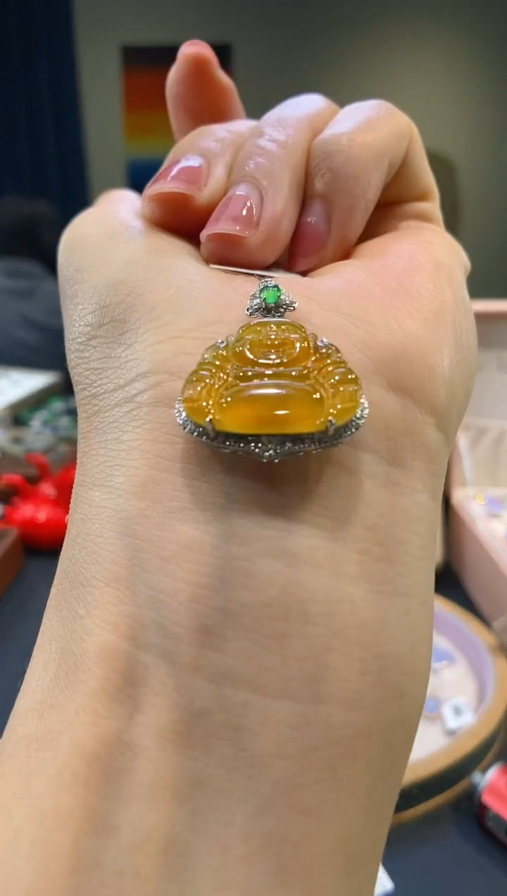 【闪购商品】翡翠吊坠(不含链)18K金镶嵌佛公