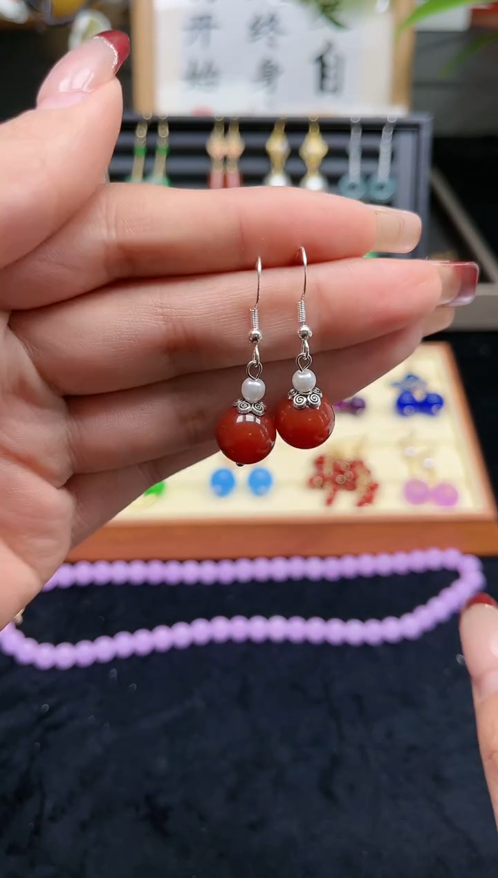 【闪购商品】南红玛瑙耳饰银S925镀金镶嵌826000