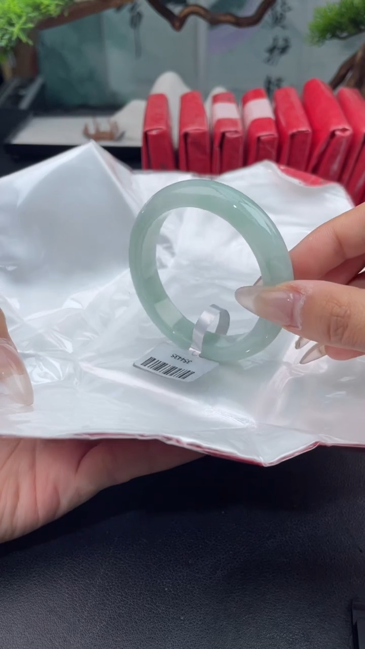 【闪购商品】翡翠手镯未镶嵌10翡翠手镯