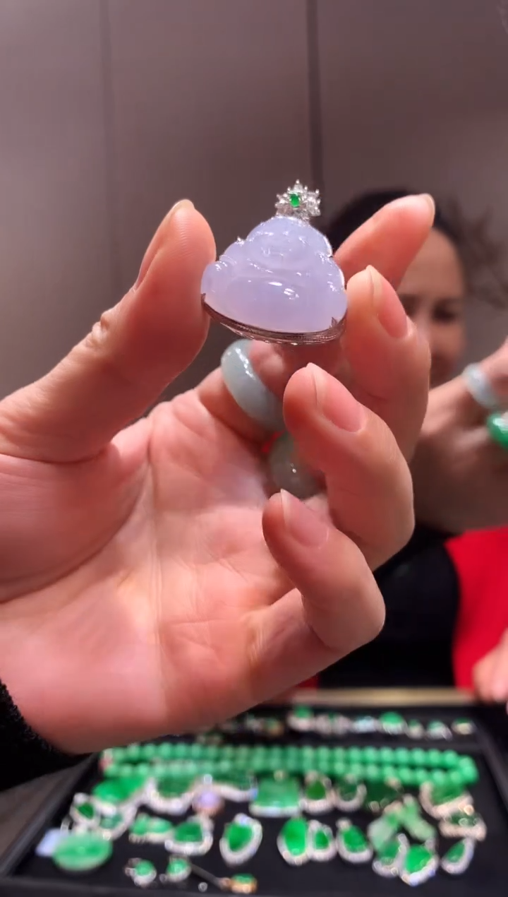 【闪购商品】翡翠吊坠(不含链)18K金镶嵌佛公 