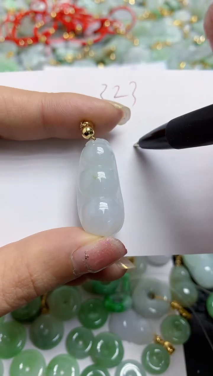 【闪购商品】翡翠颈饰合金天然翡翠A货