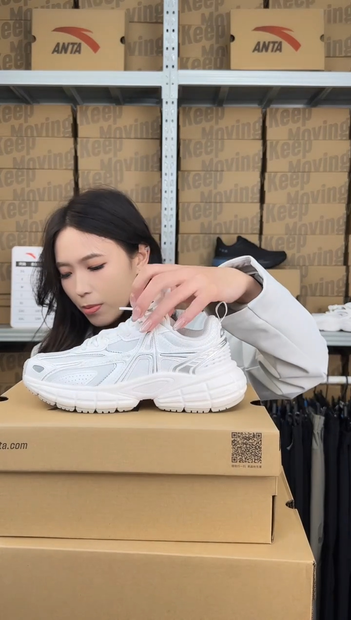 安踏成人闪购孤品:36