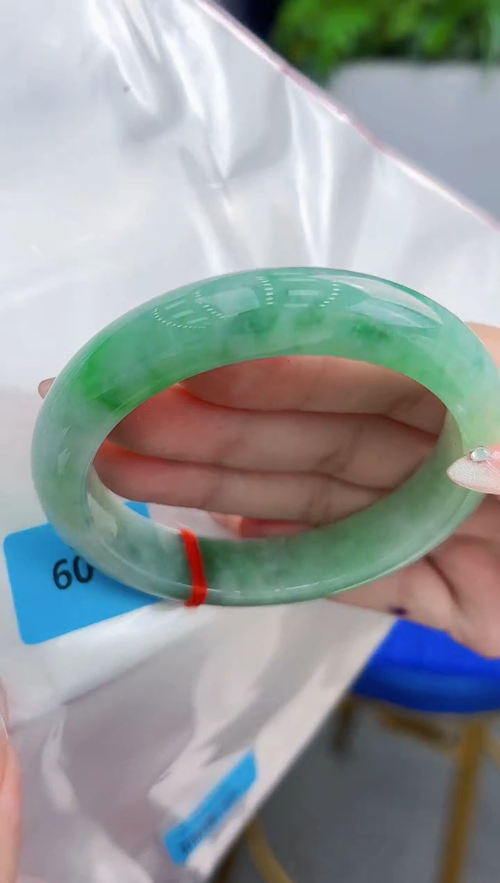 【闪购商品】翡翠手镯未镶嵌翡翠手镯