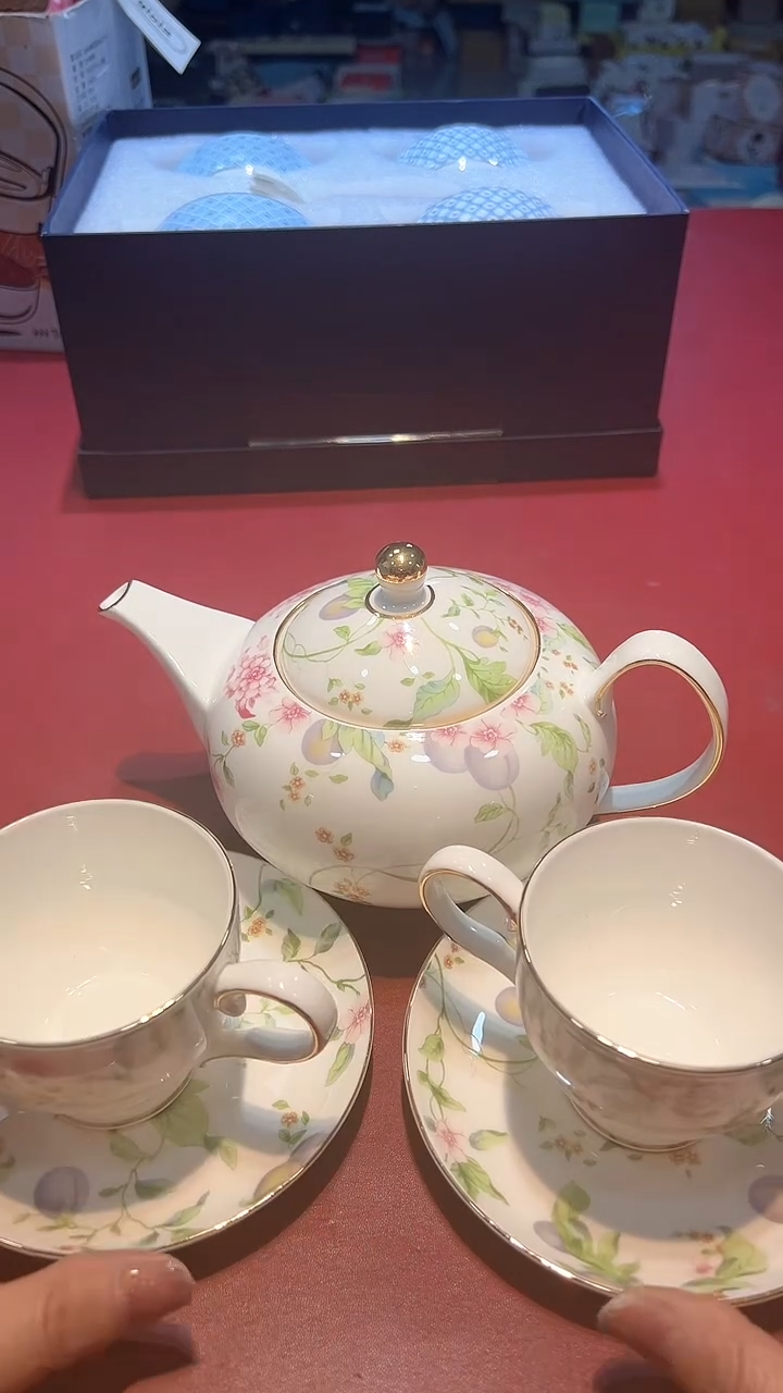 【闪购商品】瓷片锅碗瓢盆一件不剩