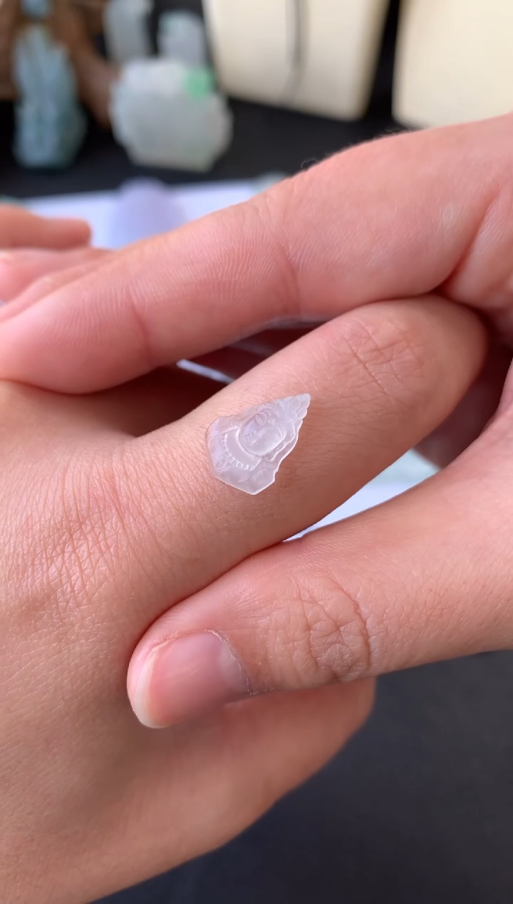 【闪购商品】定制翡翠未镶嵌翡翠