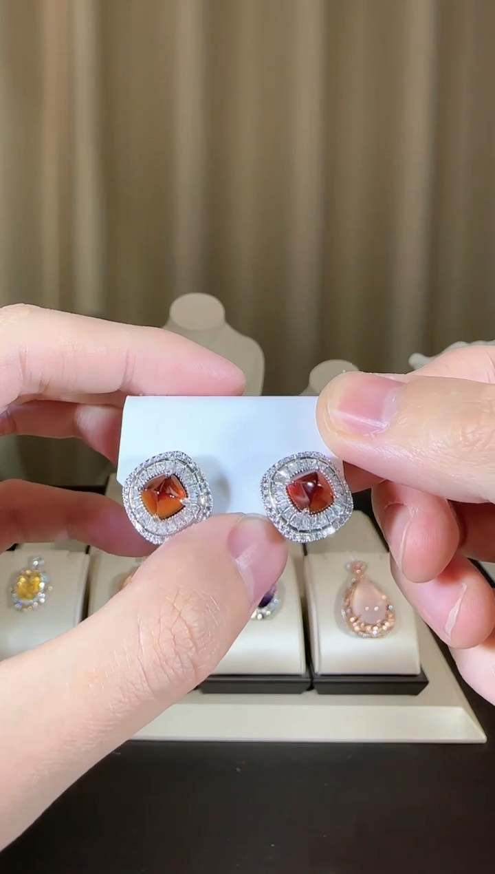 【闪购商品】石榴石（芬达石）耳饰银S925镶嵌8mm耳钉