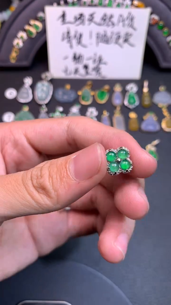 颈饰银S925镶嵌翡翠1