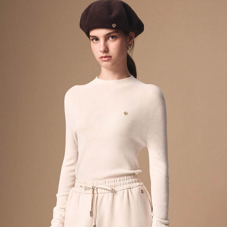 TeenieWeenie小熊女毛衣2025舒适半高领打底针织衫TTKW254TW4K