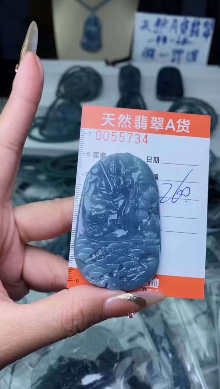 【闪购商品】翡翠颈饰未镶嵌``````````