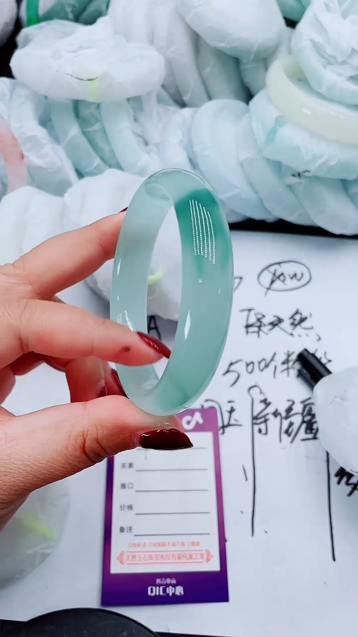 【闪购商品】石英质玉手镯未镶嵌P102-56/57