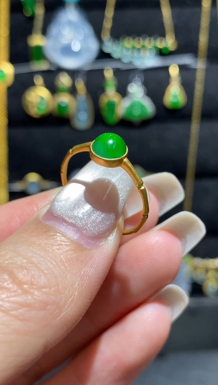 【闪购商品】翡翠戒指18K金镶嵌戒指