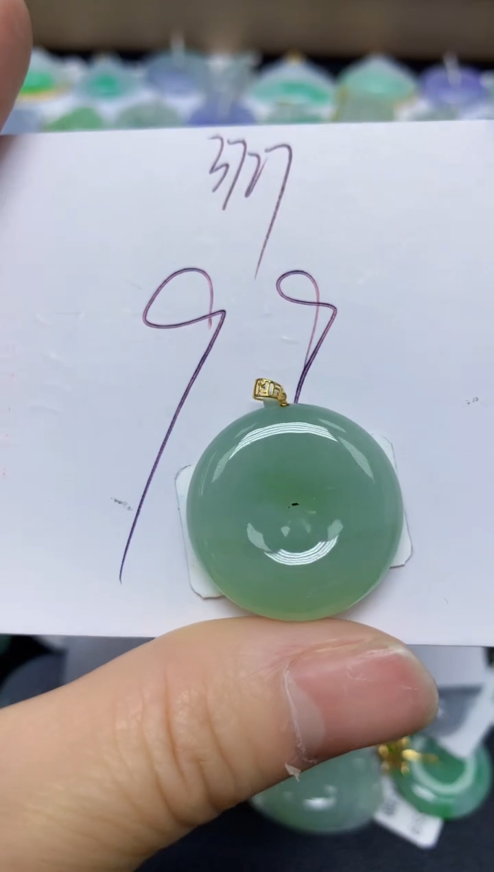 【闪购商品】翡翠挂件18K金镶嵌 天然翡翠A货