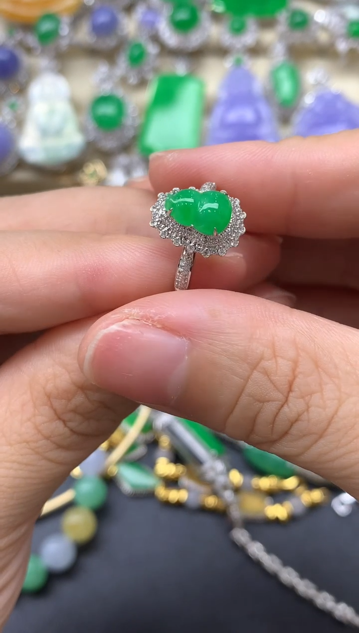 【闪购商品】翡翠戒指18K金镶嵌560-中国好珍宝
