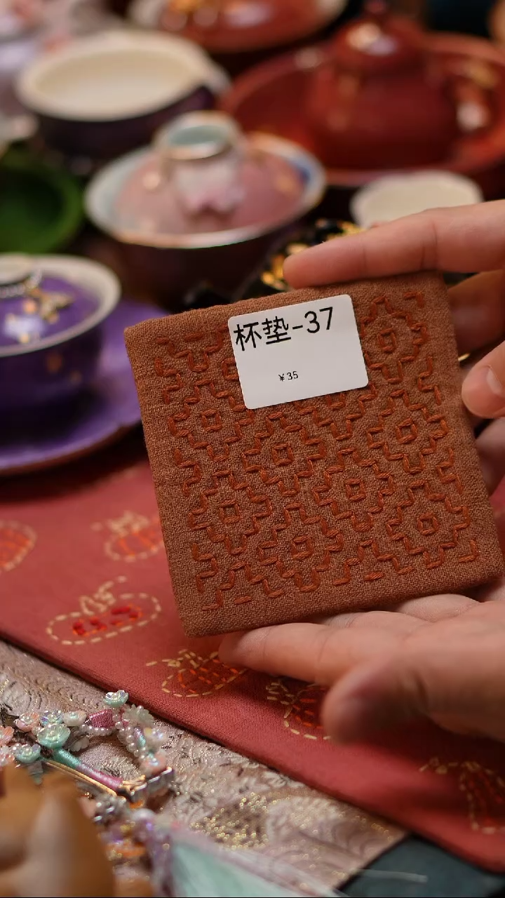 【闪购商品】摆件刺子秀杯垫10x10杯垫