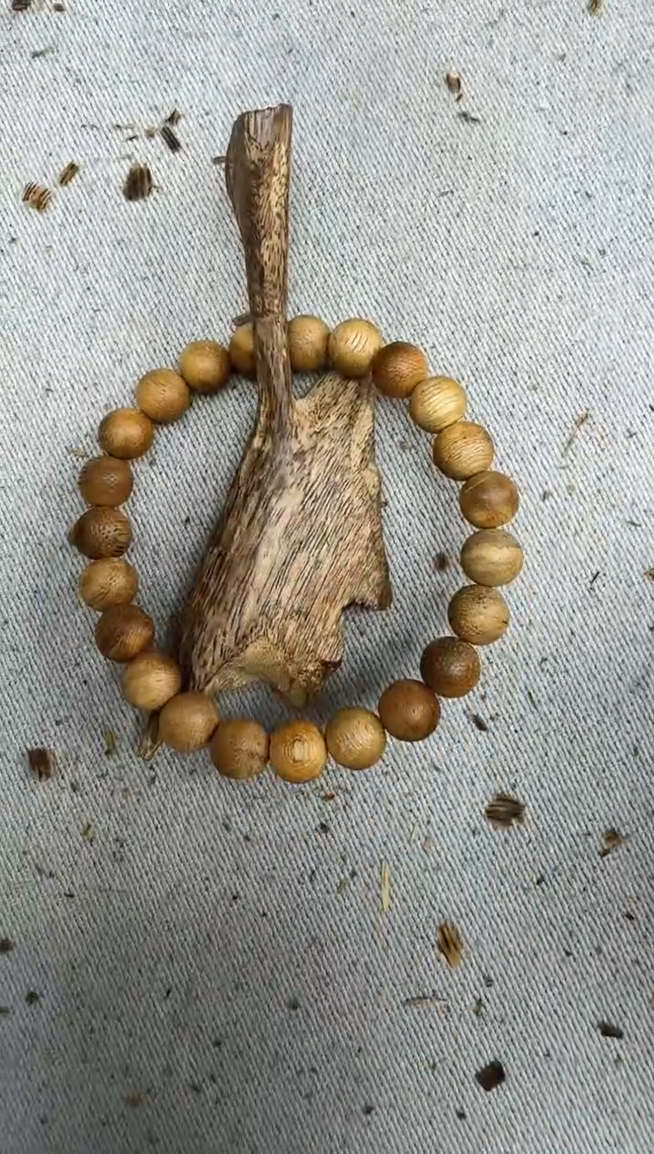 沉香沉香碎屑08千里香圆静静沉香甄选多样性发一