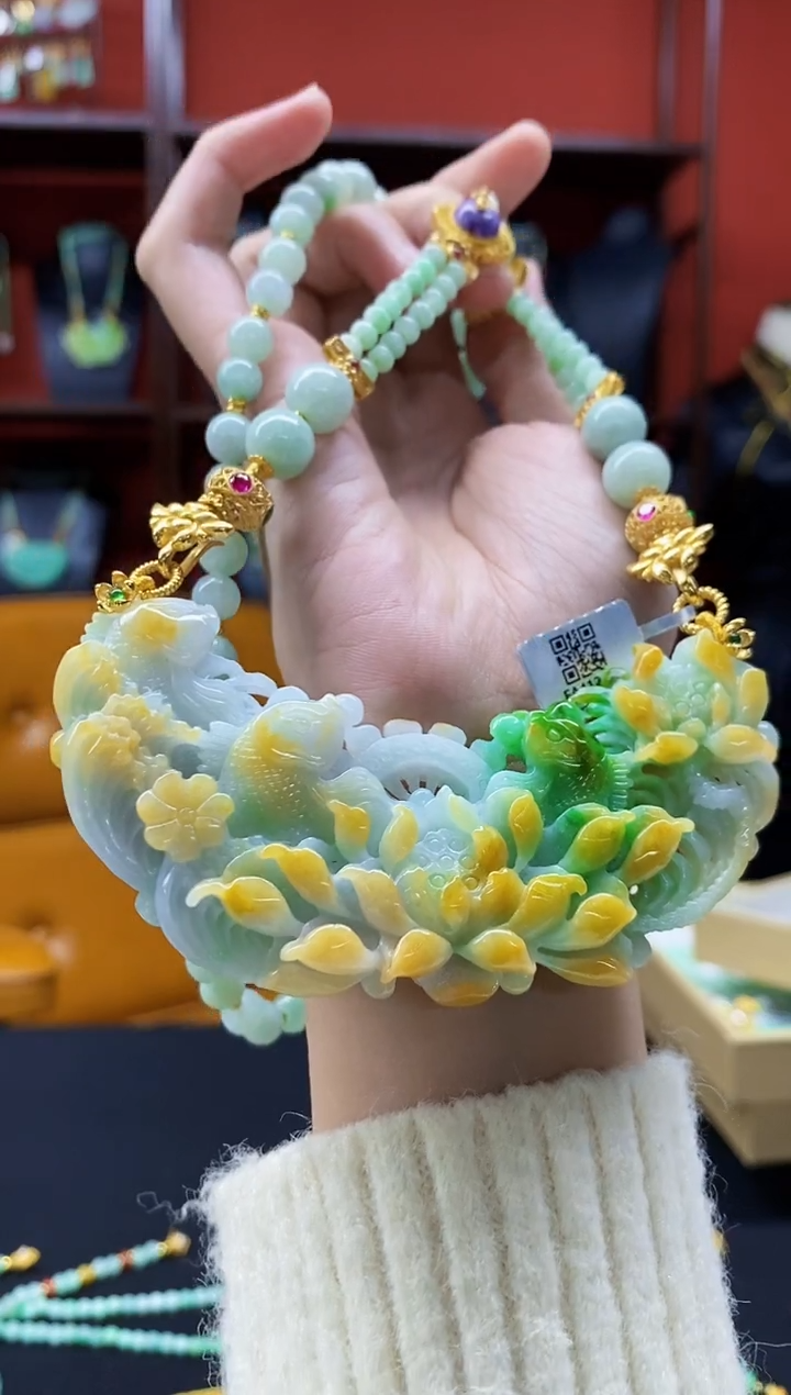 颈饰未镶嵌翡翠翡翠吊坠-85