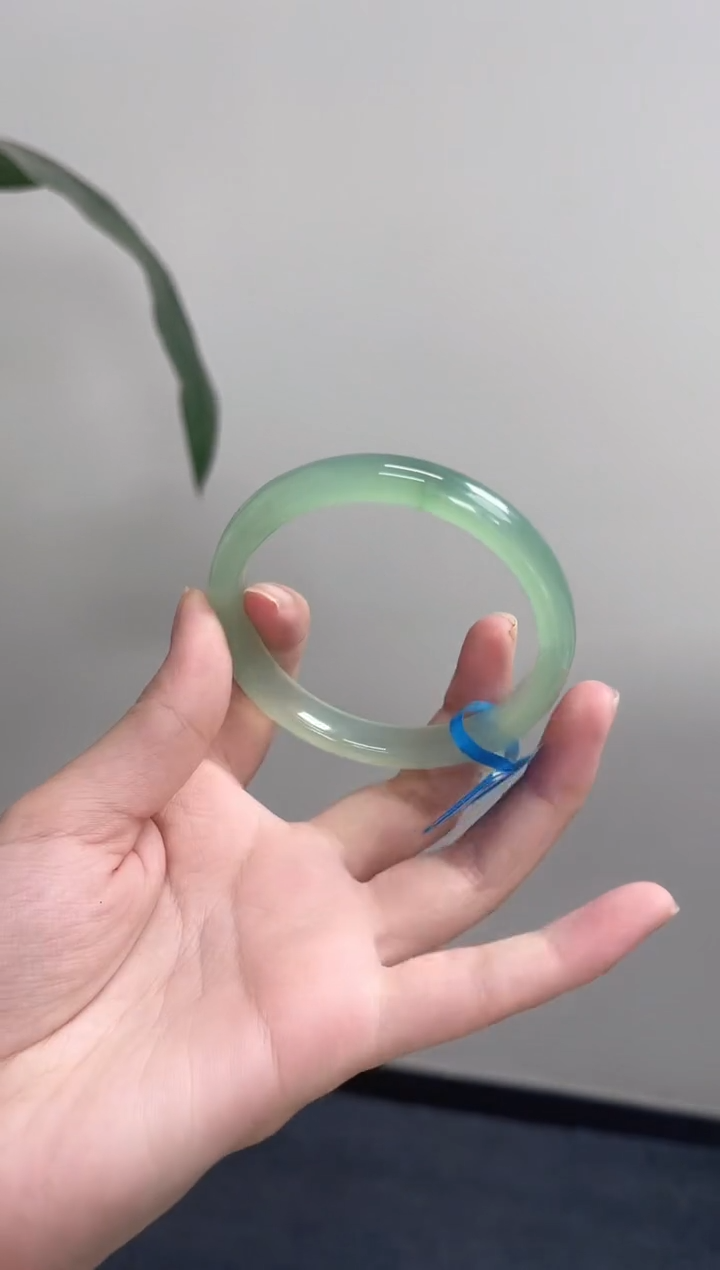 手镯玛瑙/玉髓未镶嵌59-60圈