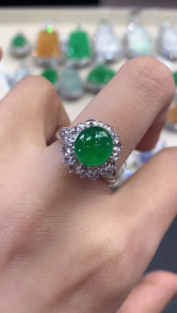 【闪购商品】翡翠戒指18K金镶嵌C155      