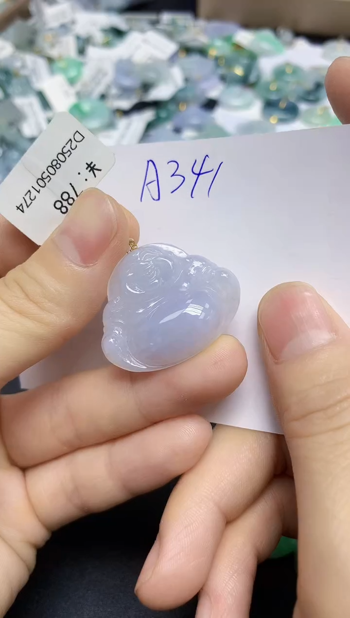 颈饰18K金镶嵌翡翠天然缅甸翡翠A货翡翠百元以上9元证书费自理