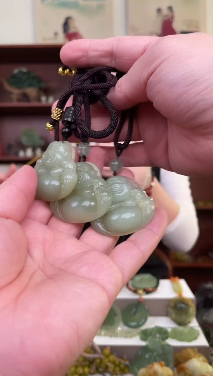 未镶嵌蛇纹石玉颈饰多样性发货拍一发一