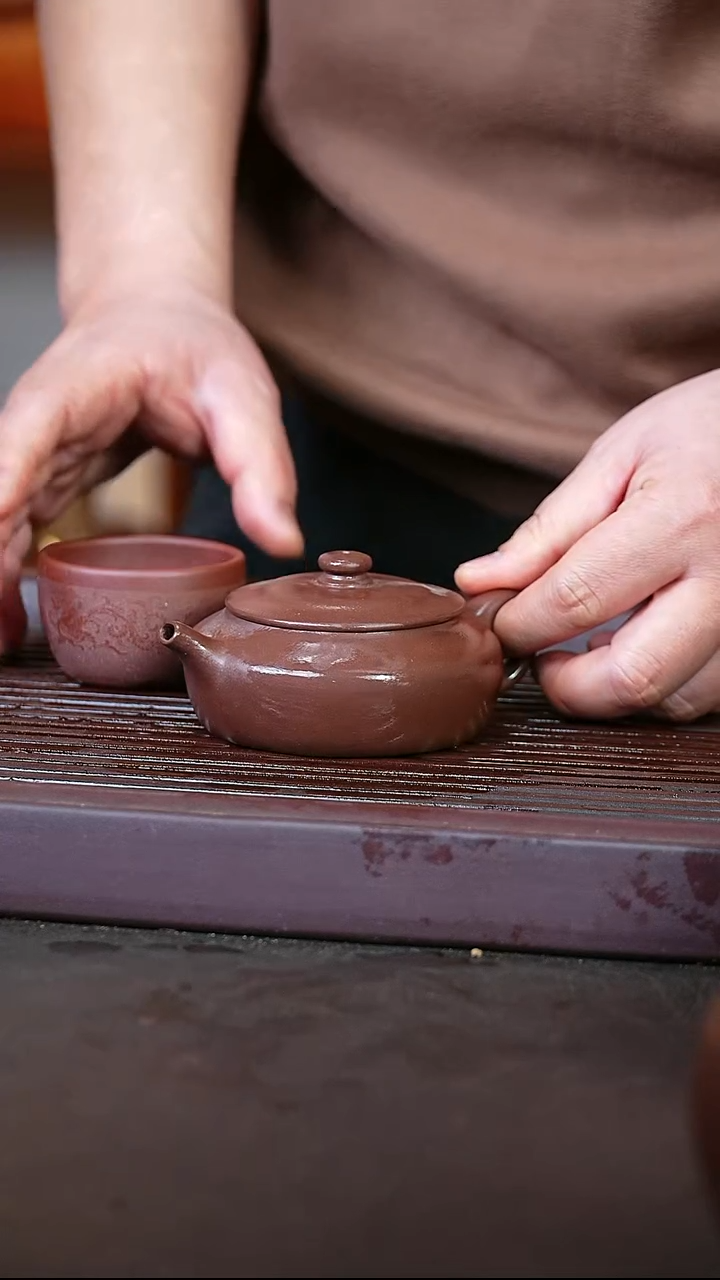 宜兴紫砂紫泥小品