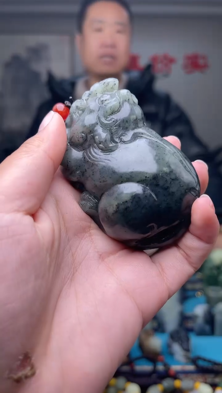 未镶嵌和田玉挂件1