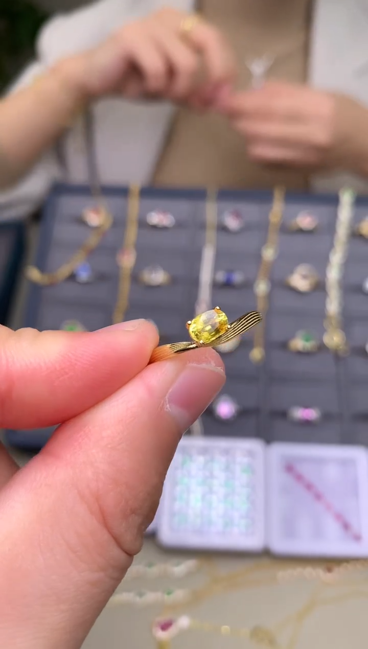 颈饰蓝宝石银S925镶嵌戒指