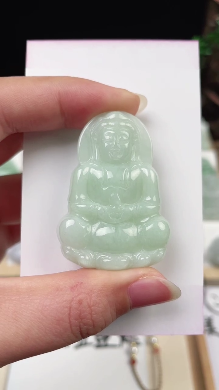 【闪购商品】翡翠颈饰未镶嵌观音