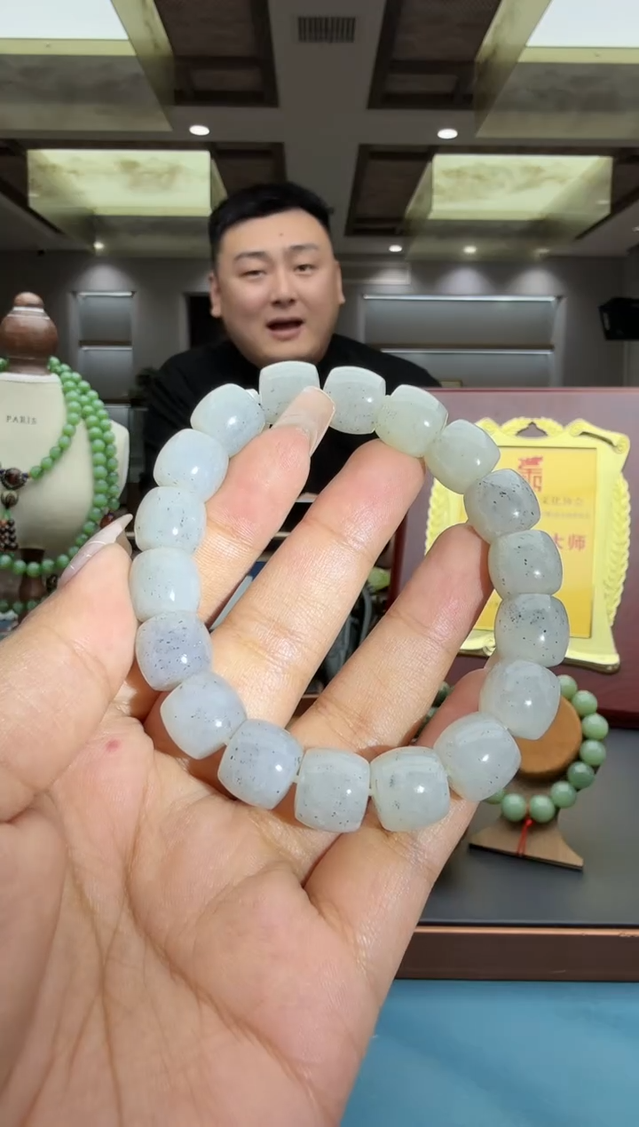 未镶嵌手串和田玉qh12