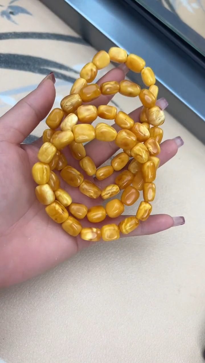 【闪购商品】琥珀裸石未镶嵌蜜蜡手串多样性发一条加流苏
