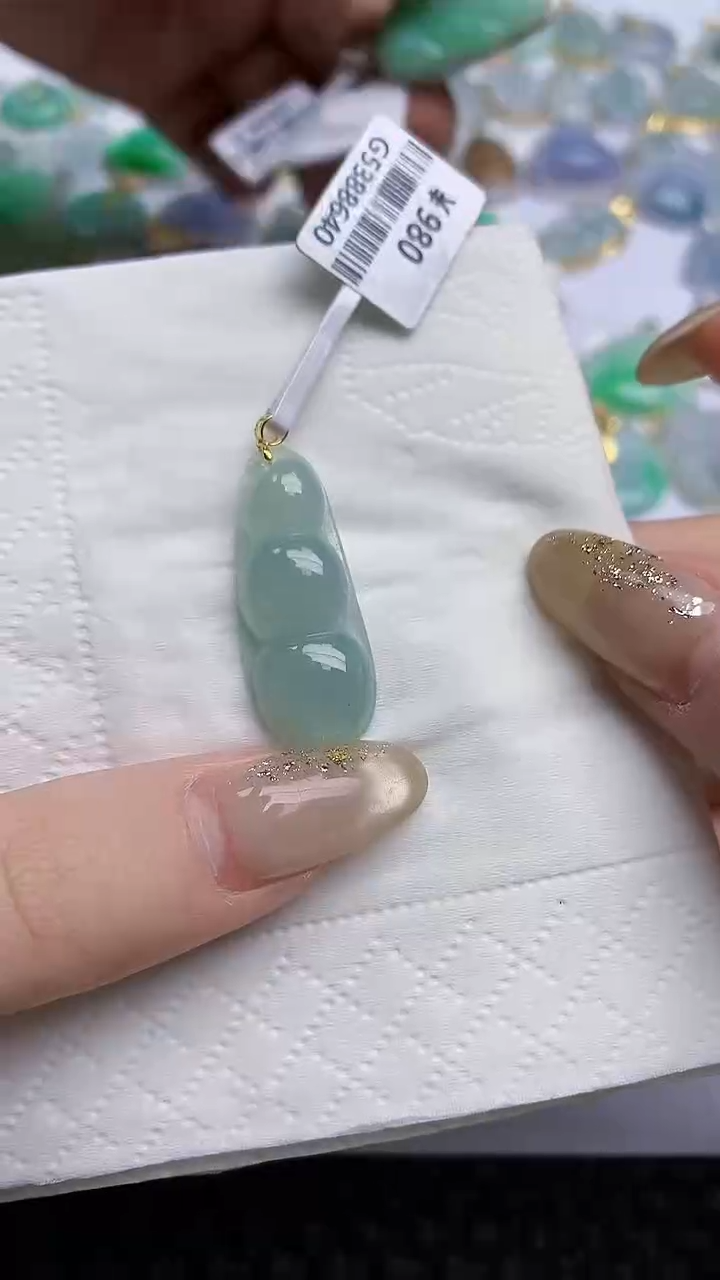 【闪购商品】翡翠颈饰18K金镶嵌天然A货翡翠 