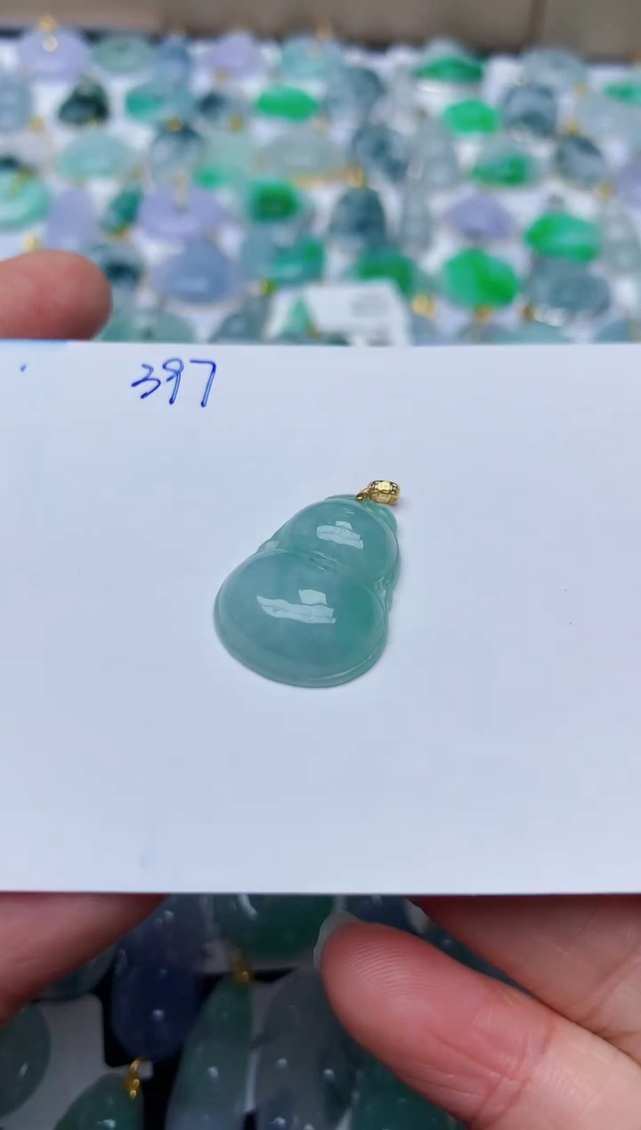 【闪购商品】翡翠颈饰18K金镶嵌天然翡翠A货   