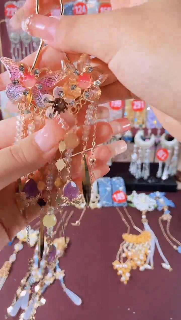 仿水晶锌合金24原创重工发夹1个