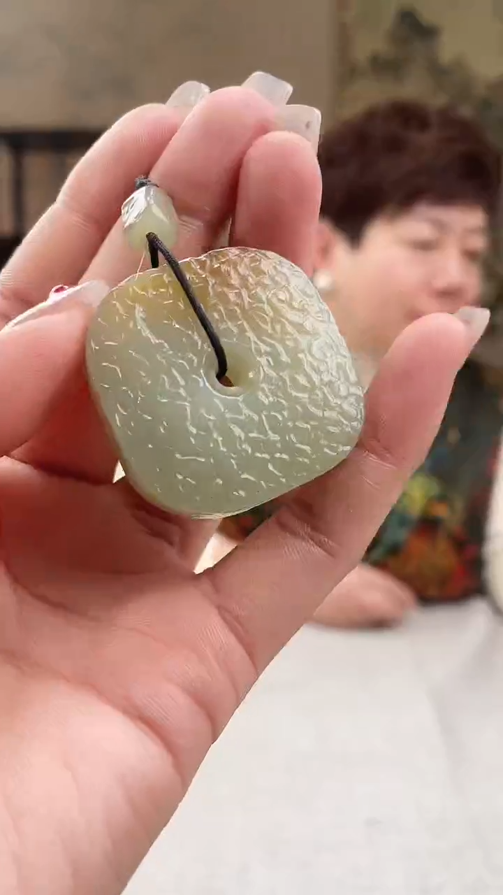 【闪购商品】定制和田玉多样性发货拍一发一