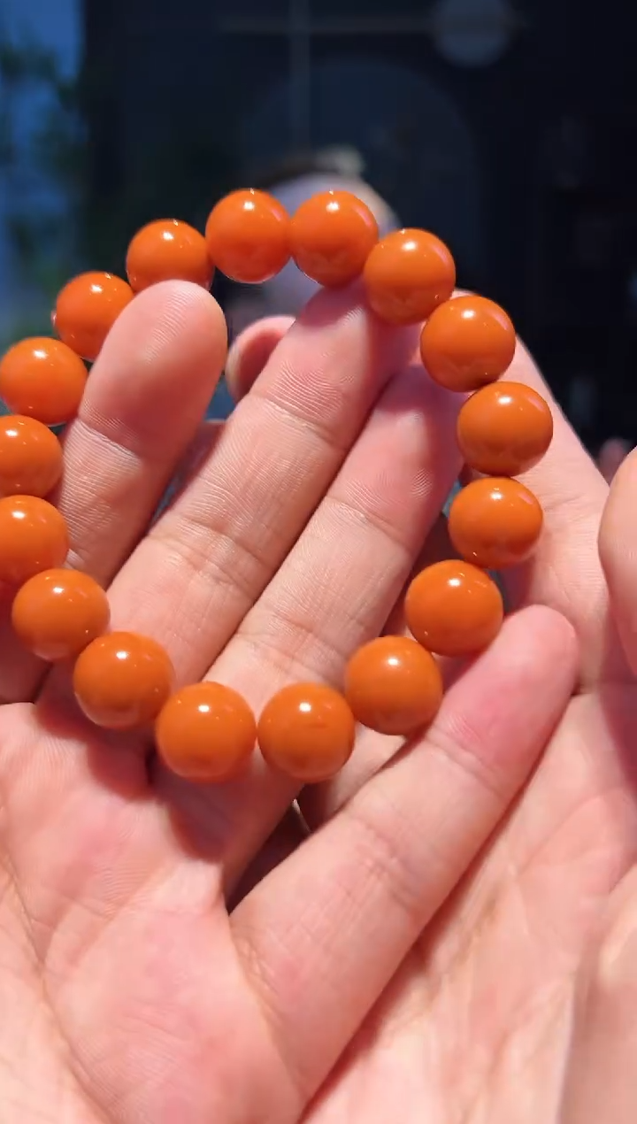 【闪购商品】南红玛瑙手串未镶嵌12+(柿000)