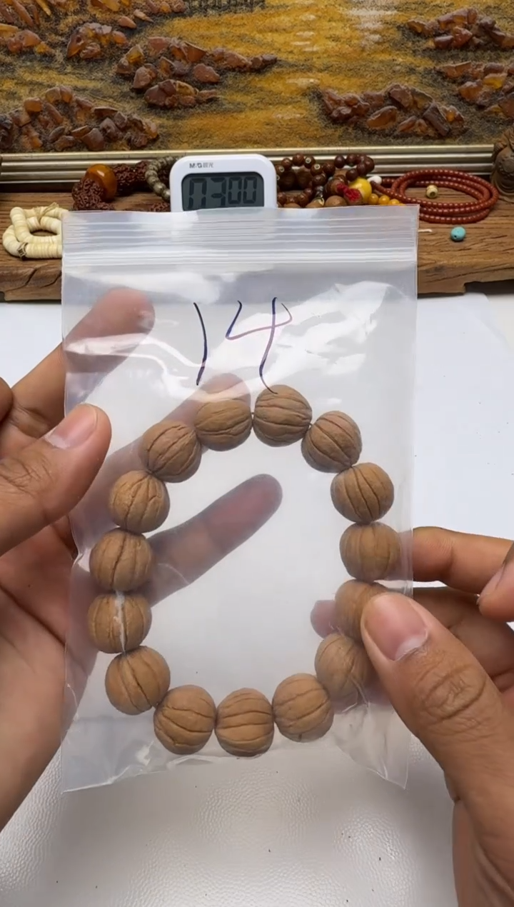 手串猴头核桃猴头手串