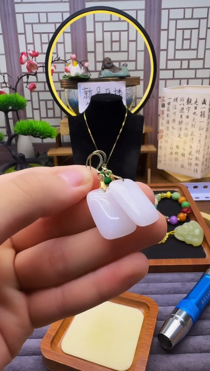 和田玉14K金镶嵌耳饰E84