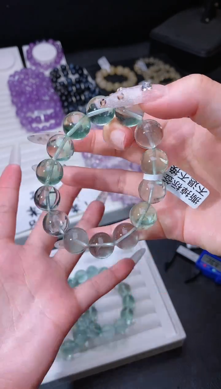 【闪购商品】萤石手链未镶嵌219.50萤石手串 多样性发其一